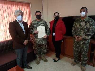 La EBY transfiere inmuebles a distintas instituciones