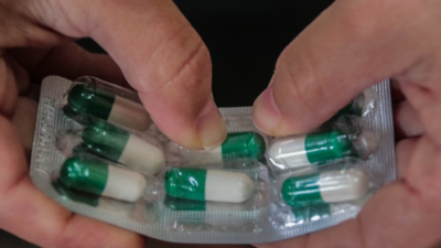 Salud advierte sobre bacterias resistentes a antibióticos