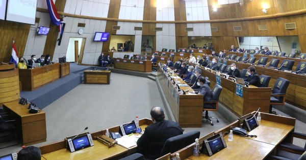 La Nación / Fondos socioambientales no son suficientes para Covid Gasto Cero