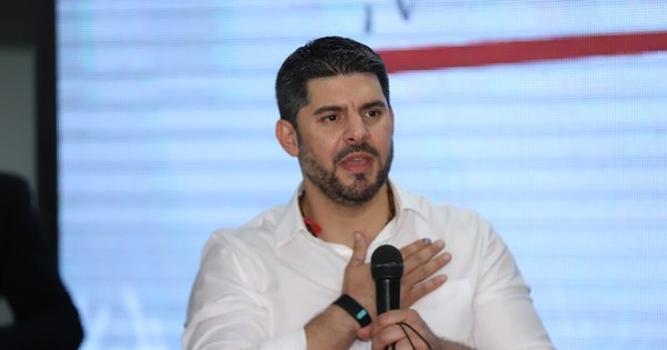 La Nación / TEP proclamó candidato a intendente y concejales