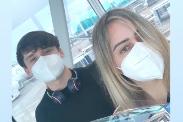 Crónica / “A cuadras de donde estamos se derrumbó el edificio”, he’i Lili