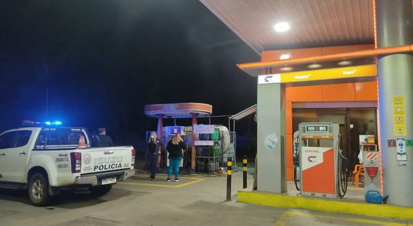 Asalto en estación de servicios de Ñemby - Nacionales - ABC Color