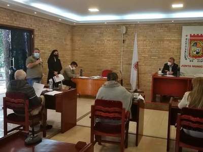 Servicios públicos y privados urgen que calles de CDE tengan nombres y viviendas tengan números - La Clave
