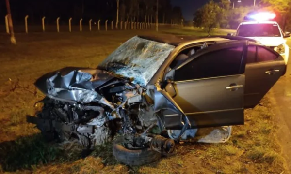 Otro accidente sobre Autopista: Esta vez, a la conductora le salvó el cinturón de seguridad