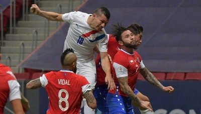 El mensaje de Arturo Vidal a Paraguay luego de la derrota de Chile