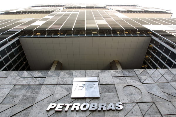 Petrobras recuperó más de 1.200 millones de dólares desviados por corrupción - MarketData