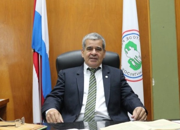 Sacan a Pedro Halley de gerencia del IPS: 'Me echan por advertir los grandes fatos que se hicieron'