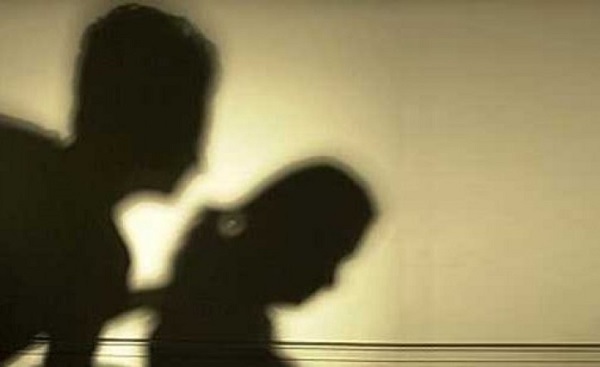 Muerte de niña: Investigan a sospechoso por abuso a su hija biológica