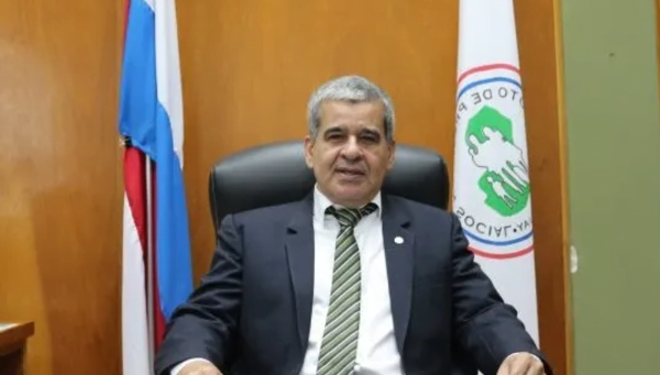 Sacan a Pedro Halley de gerencia del IPS - Noticiero Paraguay