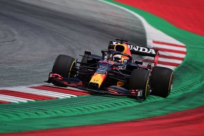 Verstappen a la cabeza en ambas libres en Austria