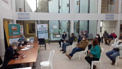 Desde el lunes 28 de junio podrán inocularse las personas de 50 años cumplidos en adelante