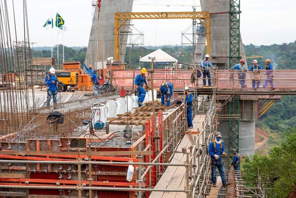 Obras del puente “Integración” llegan a un 63% de avance - ABC en el Este - ABC Color