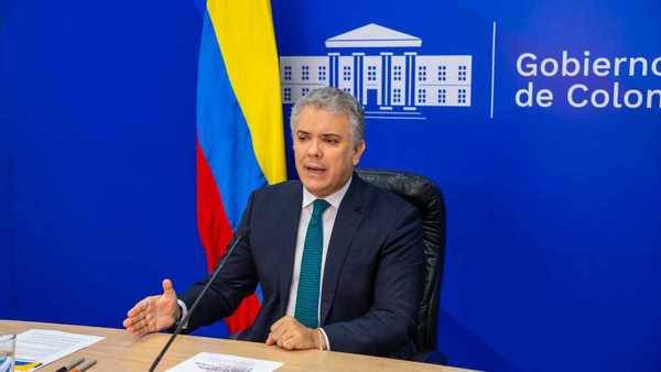 Disparan al helicóptero donde se trasladaba el presidente de Colombia Iván Duque