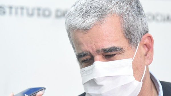 "Por lo visto había que callarse y que se vacíe el fondo", afirma Halley