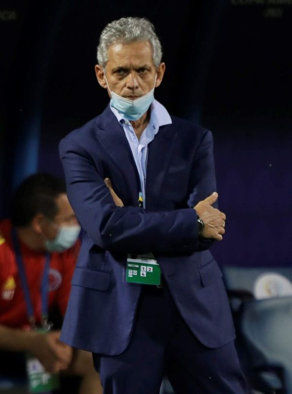 “Colombia tiene equipo para pelear por el título” - Fútbol - ABC Color