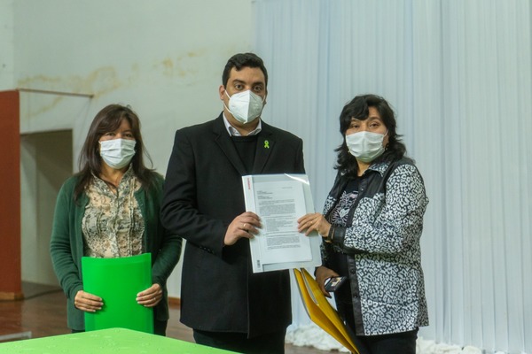 Candidatos se comprometen a proteger a la niñez y la adolescencia