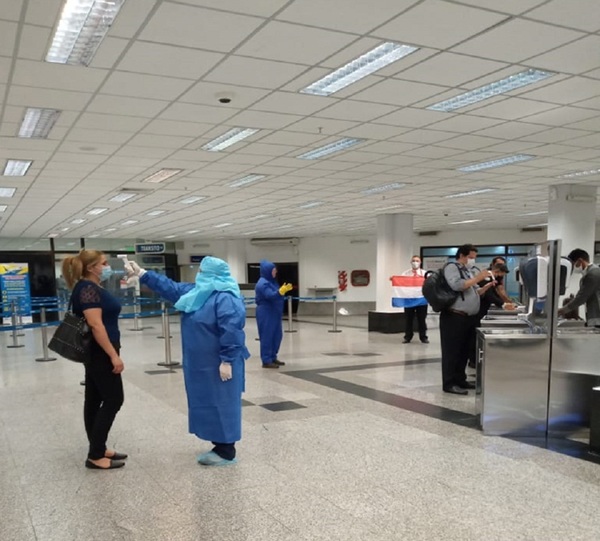 Exigirán cuarentena a quiénes ingresen de Estados Unidos, pero apelarán a la «conciencia» de cada uno | OnLivePy