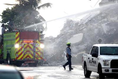 Rescatistas israelíes y mexicanos llegaron a Miami para colaborar en la búsqueda de las personas que aún se encuentran desaparecidas tras el derrumbe – Prensa 5