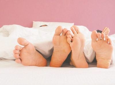 Luque: Le pilló a su cuerno y su mujer le tongueó