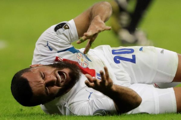 Se confirmó lo que se temía, Antonio Bareiro con rotura de ligamentos cruzados - Megacadena — Últimas Noticias de Paraguay