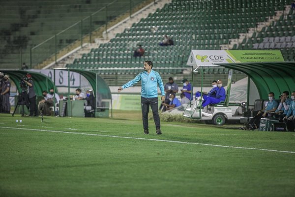 El Coritiba FC de Gustavo Morínigo, en un gran momento en la Serie B