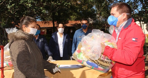 La Nación / La Gobernación de Paraguarí realizó la cuarta entrega de kit de alimentos