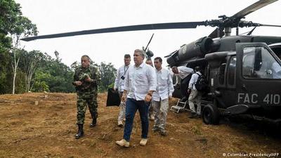 Colombia: ofrecen millonaria recompensa por atacantes de helicóptero presidencial