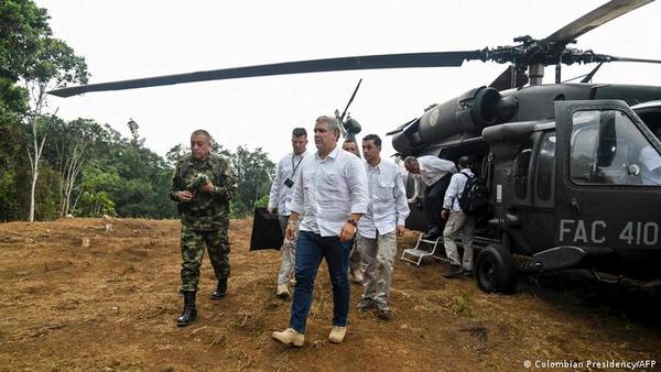 Colombia: ofrecen millonaria recompensa por atacantes de helicóptero presidencial