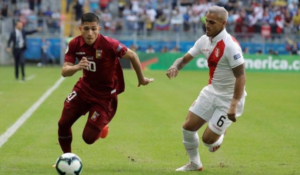 Diario HOY | Una Venezuela vigorizada busca su pase frente a un Perú casi clasificado
