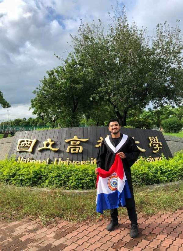 Joven ovetense se graduó de Ingeniero Civil Ambiental Taiwán – Prensa 5