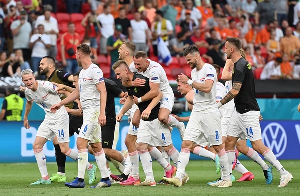 Sorpresa en la Eurocopa: República Checa elimina a Países Bajos