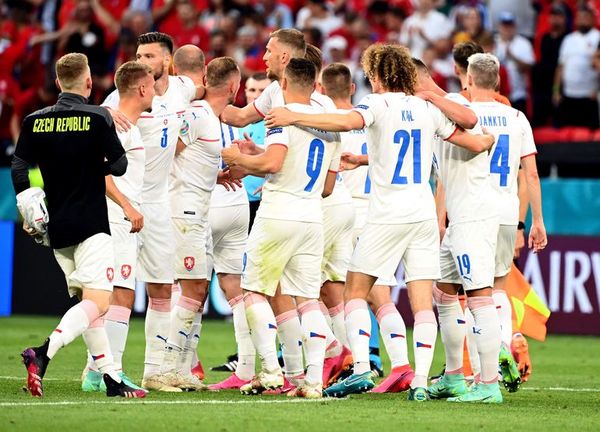 República Checa elimina a Países Bajos - Fútbol - ABC Color