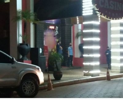 Casino Amambay sigue violando Decreto Presidencial de horario y de aglomeración.