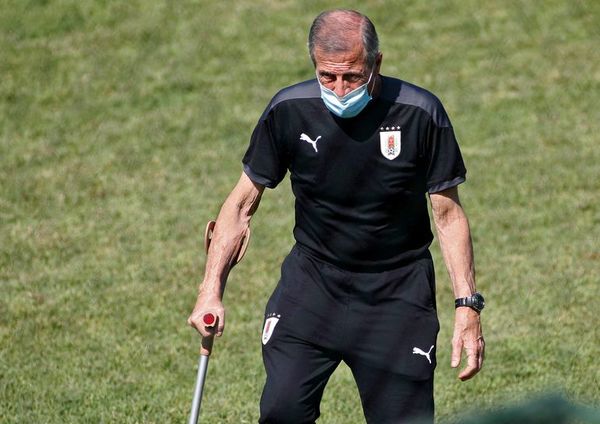 A un día del partido entre Uruguay y Paraguay, Tabárez no da pistas - Fútbol Internacional - ABC Color