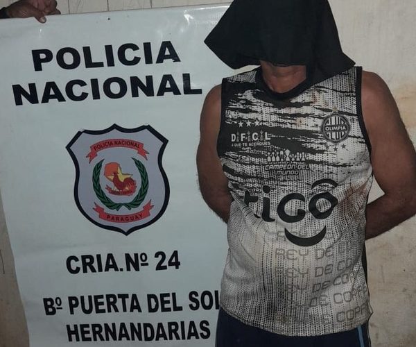 Vecinos reducen a ebrio que agredió a su sobrina