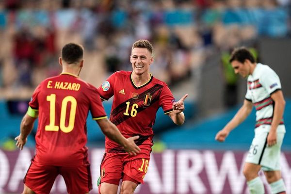 Bélgica rentabiliza el gol de Thorgan Hazard y se mete en cuartos - Fútbol Internacional - ABC Color