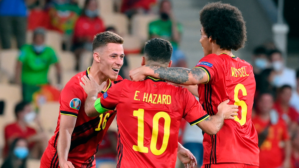 Bélgica se carga al último campeón