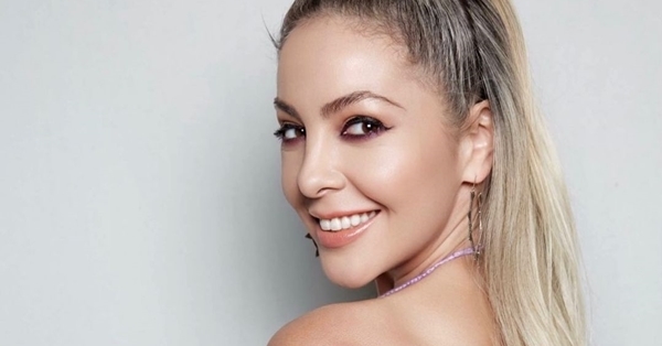 Patty Gadea demuestra que sus días de modelo están lejos de acabar