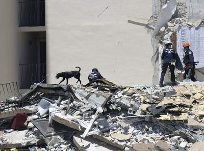 Derrumbe en Miami: Identifican a otros cuatro muertos y llaman a familiares que faltan a tomarse muestra de ADN - Nacionales - ABC Color
