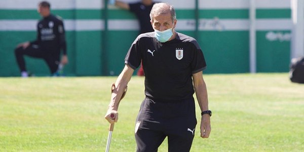 Tabárez llena de elogios a la Albirroja en la previa del juego ante Uruguay