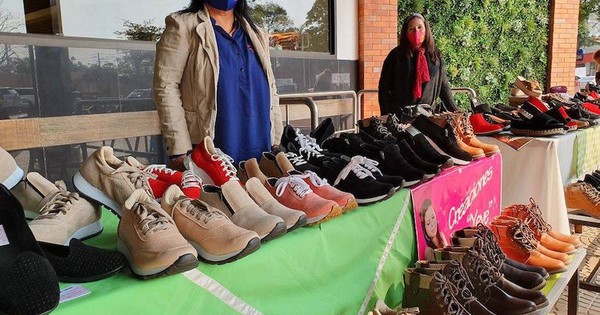 La Nación / Formalizar un emprendimiento en Paraguay cuesta caro, manifiestan