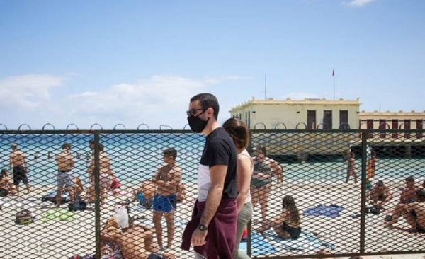 Diario HOY | Italia elimina la obligación de llevar mascarilla en espacios abiertos