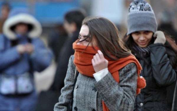 Inicio de semana con un clima frío a fresco y vientos del sur