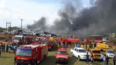 Fuego asoló fábrica de tapabocas y dejó sin puesto de trabajo a decenas de personas – Diario TNPRESS