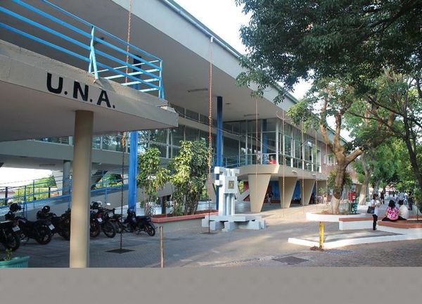 Estudiantes de la UNA Caacupé llegarán hoy hasta la capital para reclamar el cierre arbitrario de una carrera