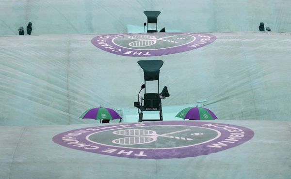 El comienzo de Wimbledon sufrió un retraso por la lluvia - Tenis - ABC Color