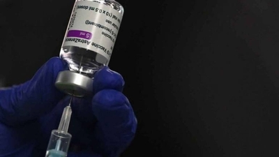 Diario HOY | Un largo intervalo entre dos dosis de AstraZeneca mejora su eficacia