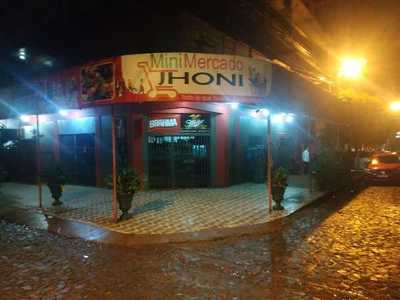 En violento asalto, hieren a comerciante - La Clave