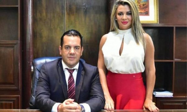Fiscal acusa a senador Friedmann y su esposa por lavado de dinero