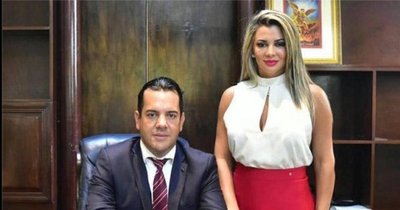 Acusan a ex ministro y cuatro personas más por caso de merienda escolar